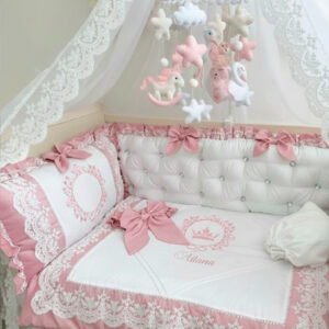 Ajuar de Cuna con Encaje